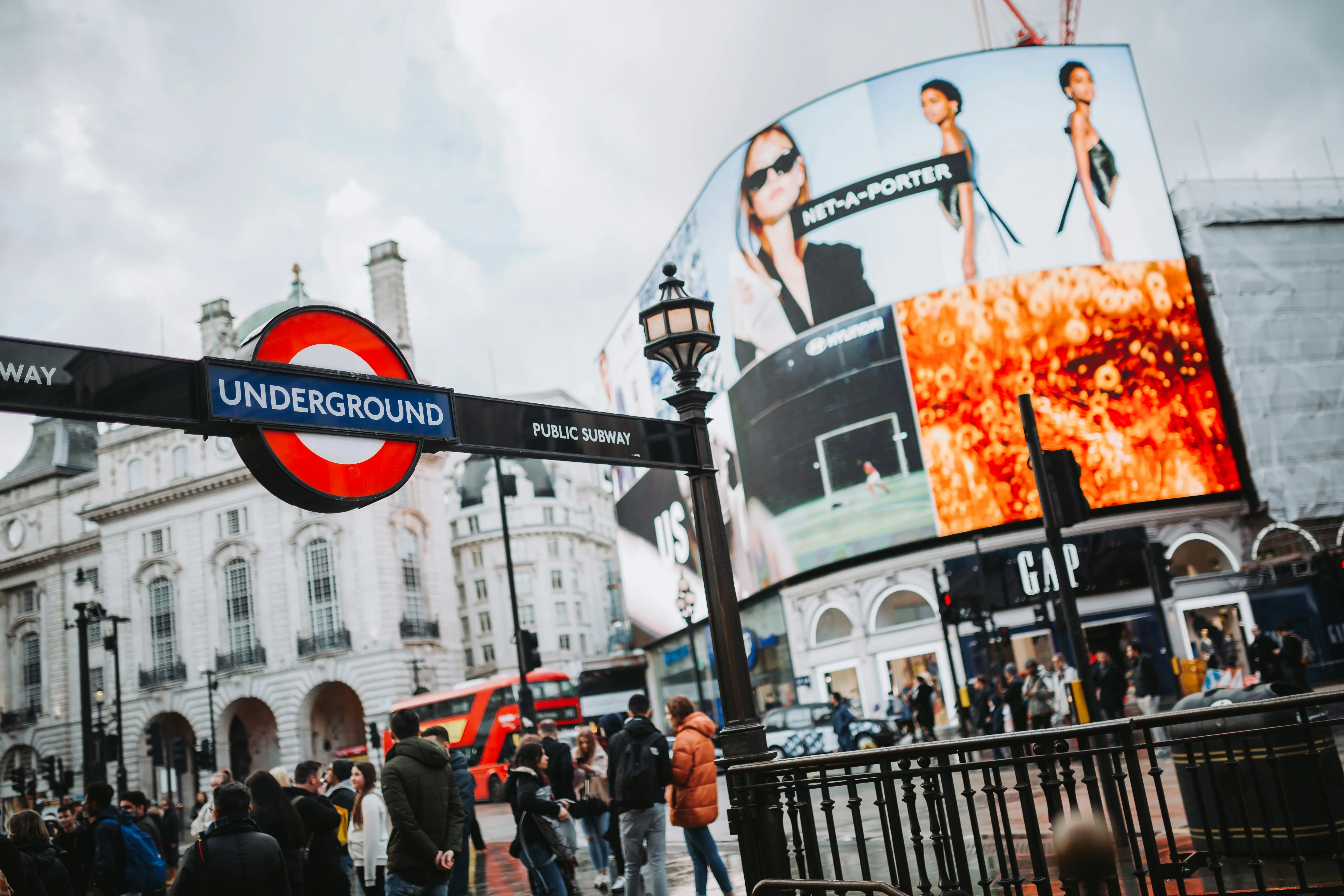 UK Black Market Gambling Hits £16.6bn as Tax Hike and Affordability Checks Bite