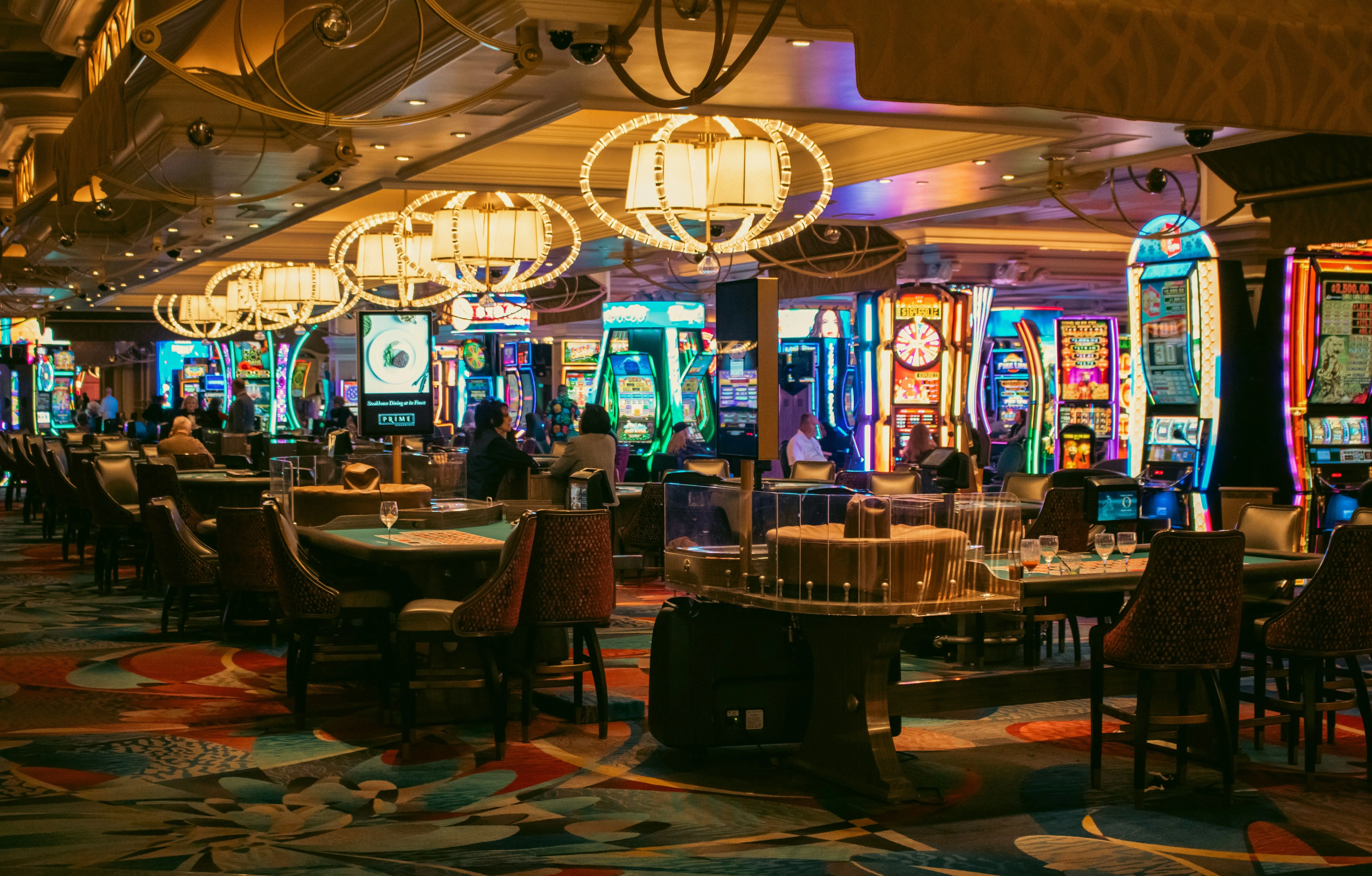 Sweepstakes Casinos Hit Wall of State Bans as Four Bills Land on Governors' Desks